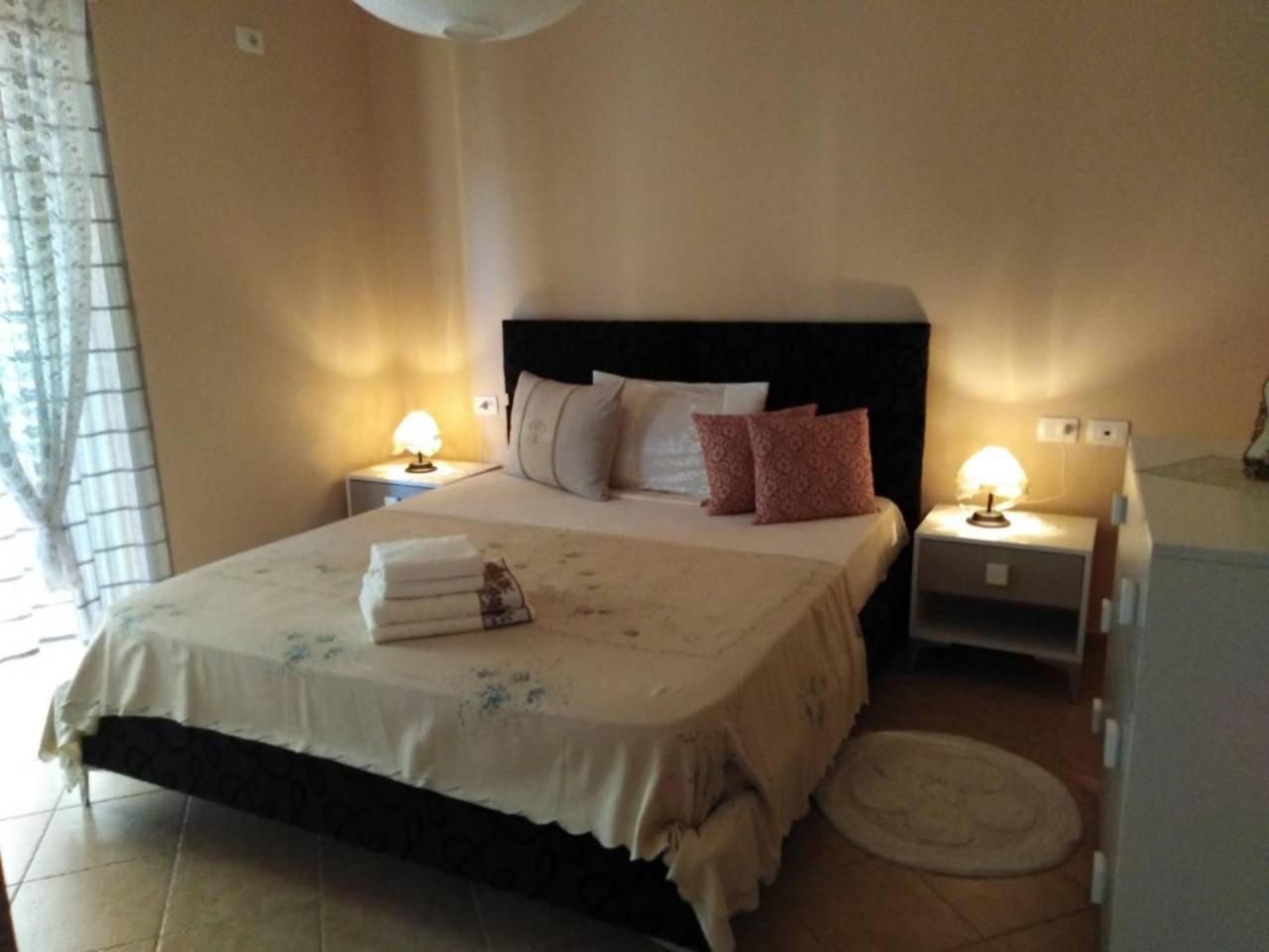 Jelena'S Luxury Apartments Sarandë Exterior foto